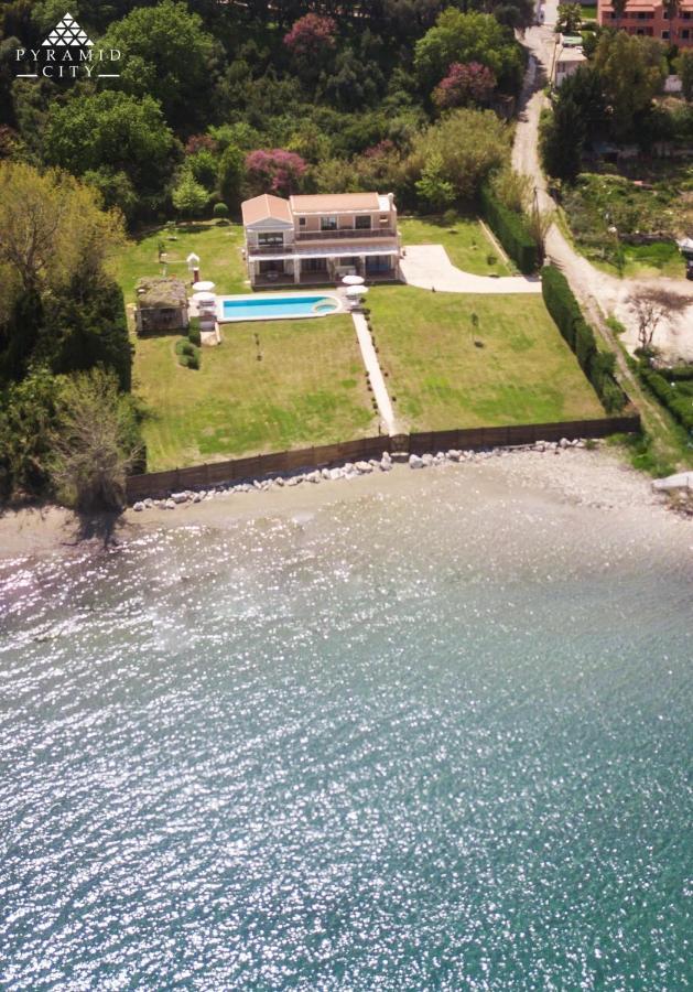 Luxury Villa Hera - Beachfront 罗达 外观 照片