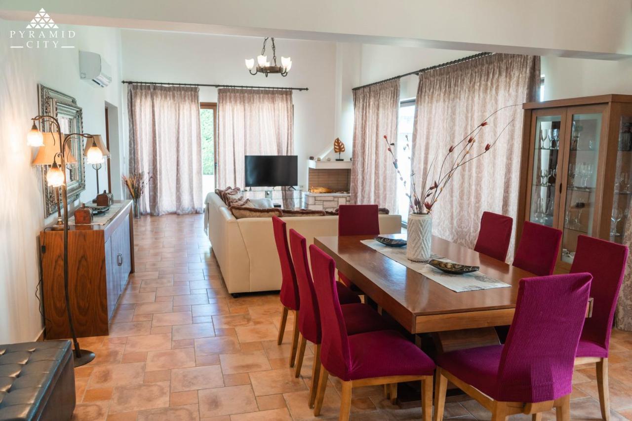 Luxury Villa Hera - Beachfront 罗达 外观 照片